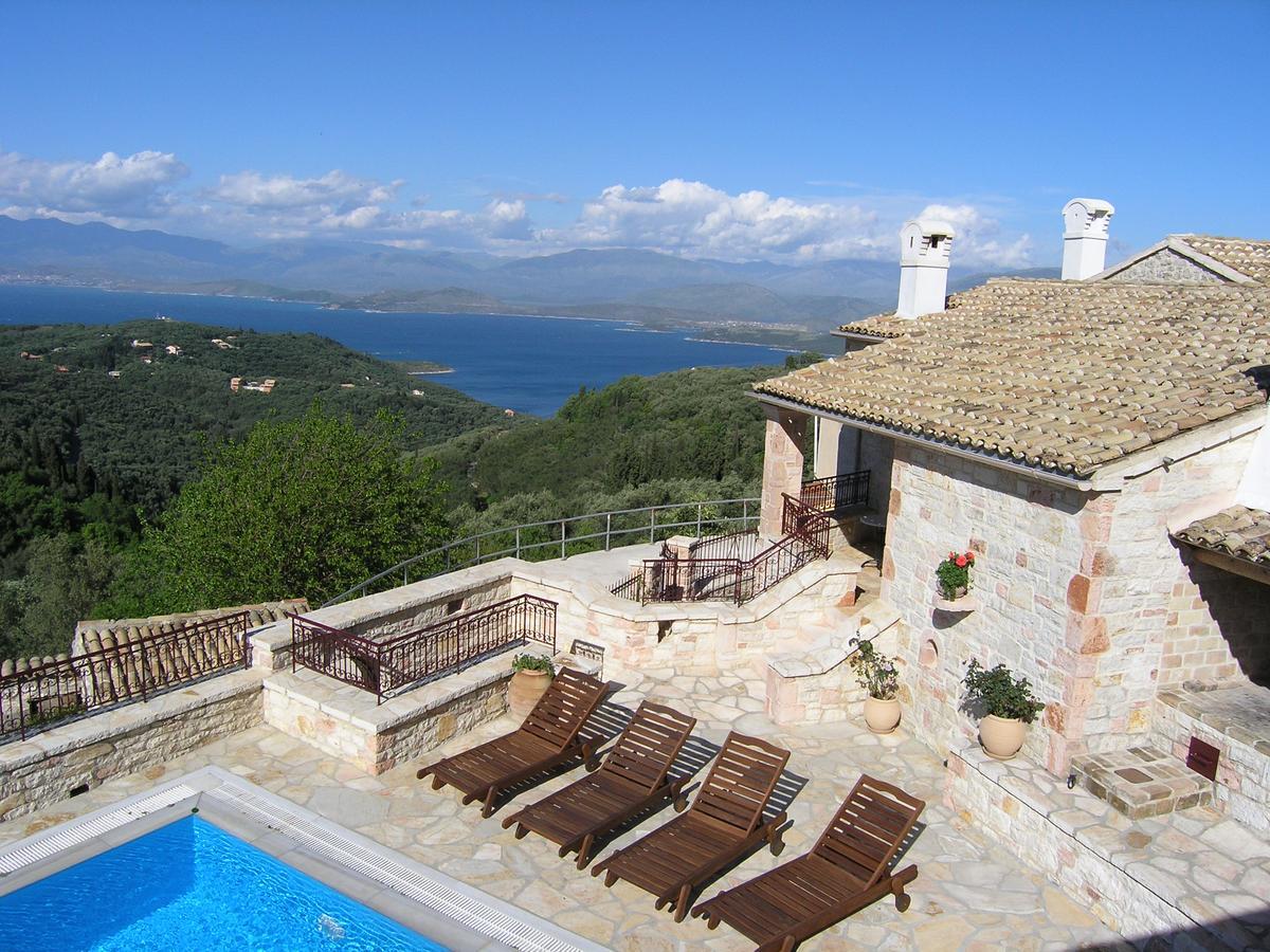 Traditional Stone Villa Olympia Viggla Exterior photo