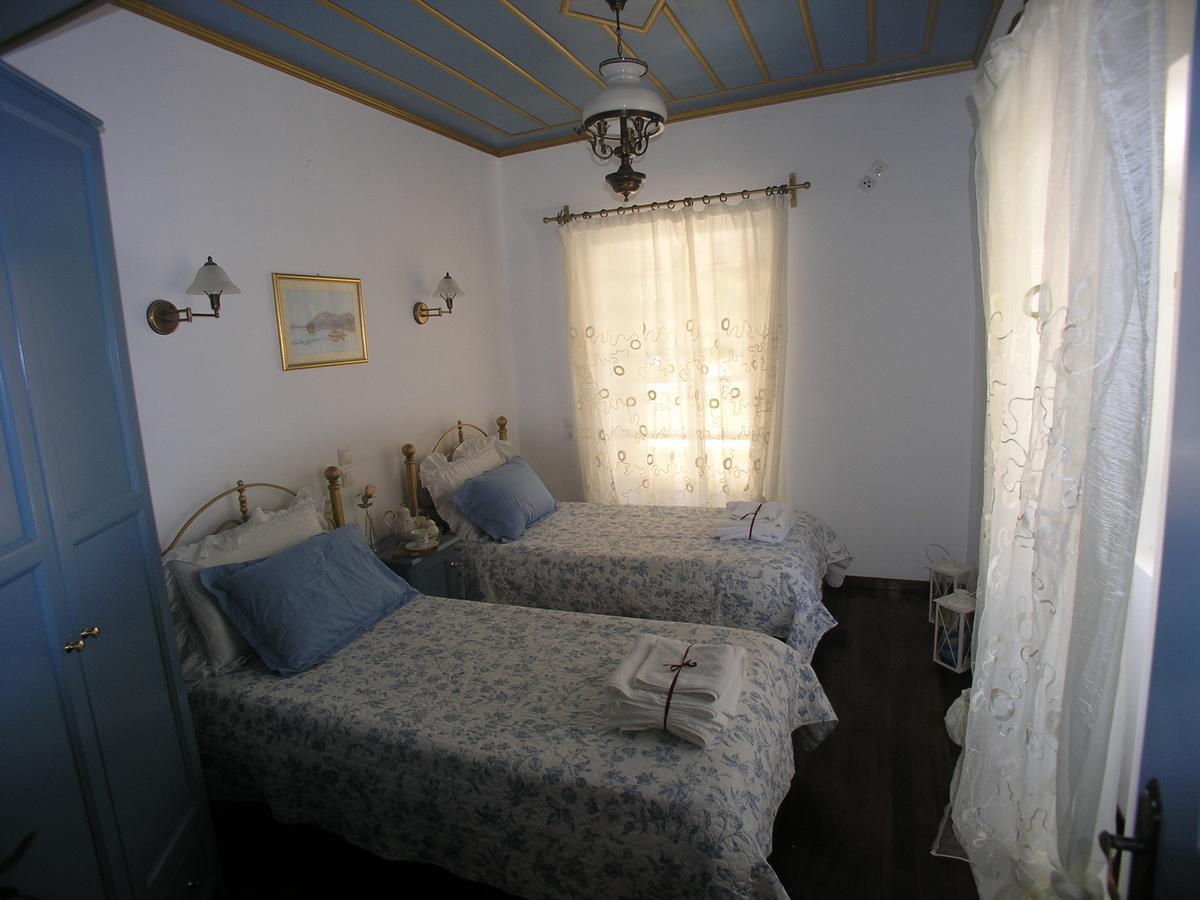 Traditional Stone Villa Olympia Viggla Exterior photo
